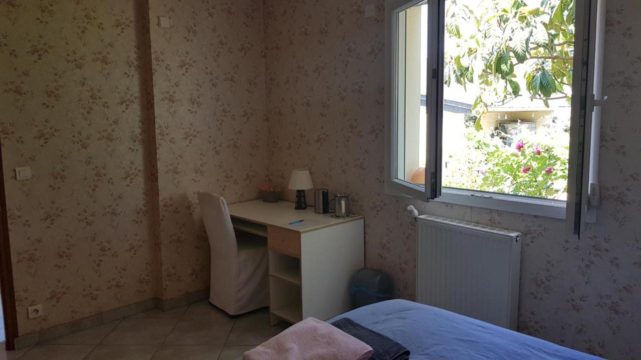 Chambre Et Sdb Privees Avec Acces Independant Et Autonome Apartment Saint-Herblain Exterior photo